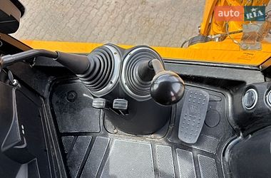 Екскаватор навантажувач JCB 4CX 2018 в Львові