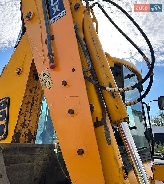 Екскаватор навантажувач JCB 4CX 2009 в Києві