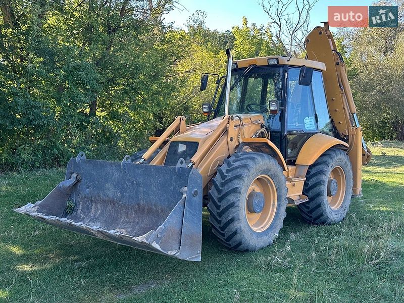 Экскаватор погрузчик JCB 4CX 2003 в Гнивани