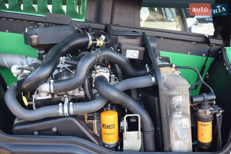 Підйомник телескопічний JCB 515 2016 в Рівному