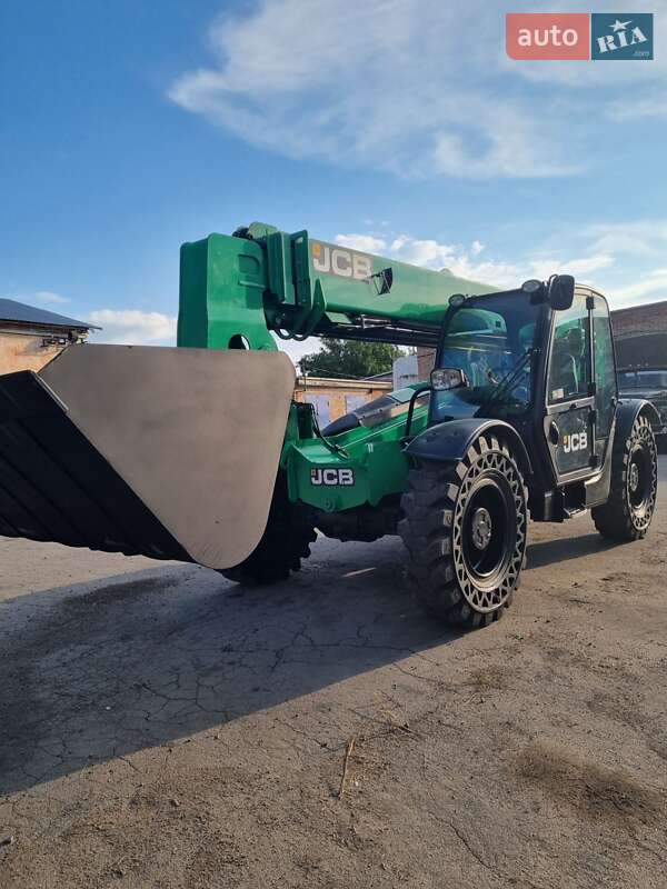 Телескопический погрузчик JCB 516-40 2015 в Ровно