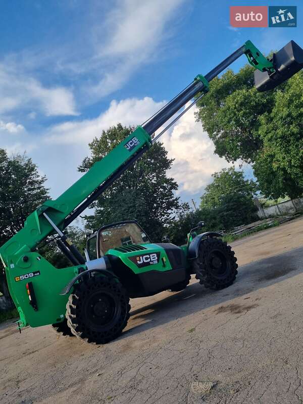 Телескопический погрузчик JCB 516-40 2015 в Ровно