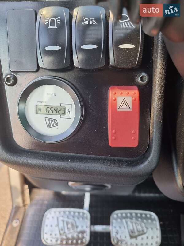 Телескопический погрузчик JCB 516-40 2015 в Ровно
