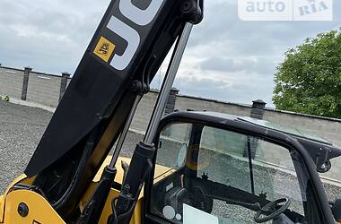 Телескопічні навантажувачі JCB 520 2007 в Луцьку