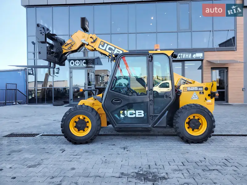 Телескопический погрузчик JCB 525-60 Hi-Viz 2016 в 