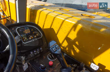 Подъемник телескопический JCB 525-60 Hi-Viz 2018 в 