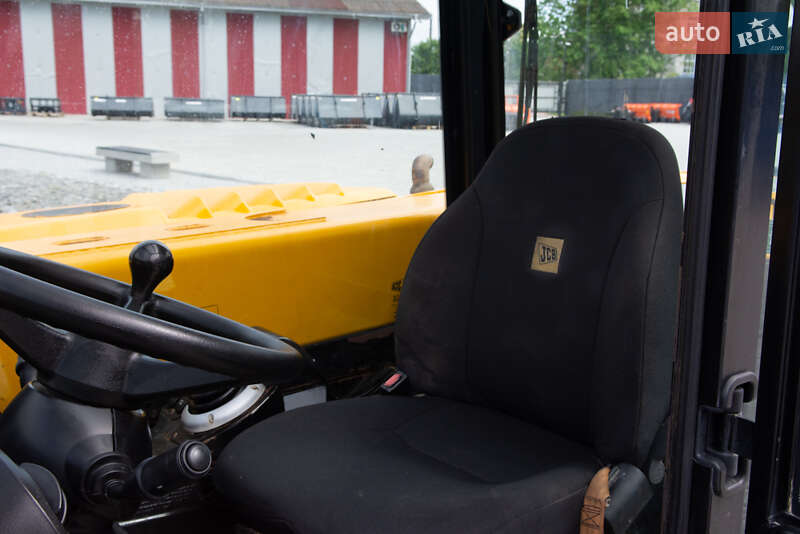Підйомник телескопічний JCB 525-60 Hi-Viz 2018 в Житомирі