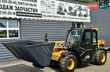 Телескопический погрузчик JCB 525-60 Hi-Viz 2015 в 