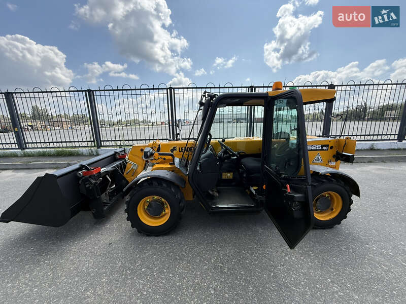 Телескопический погрузчик JCB 525-60 Hi-Viz 2018 в Киеве