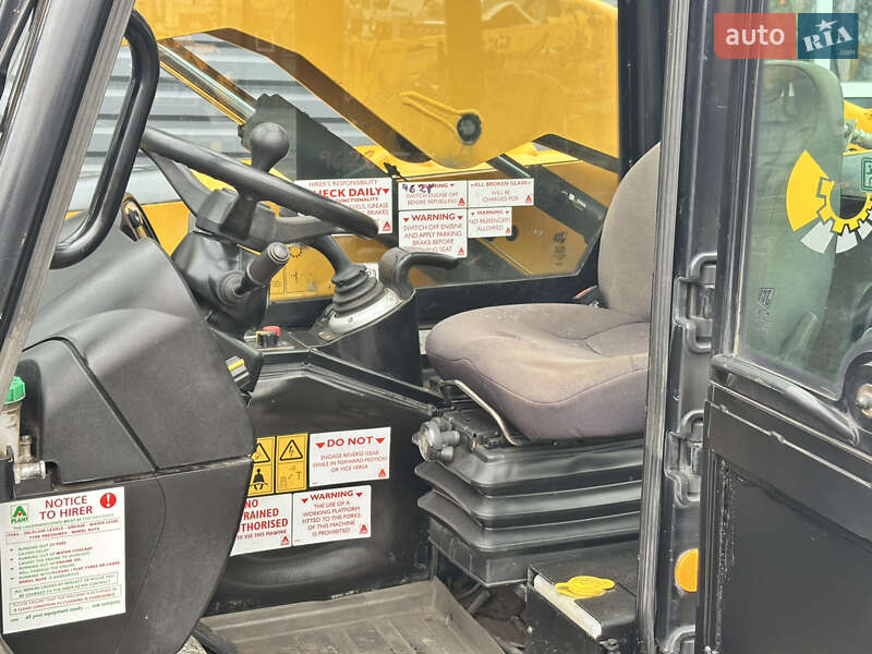 Телескопічні навантажувачі JCB 525-60 Hi-Viz 2017 в Житомирі