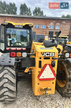 Телескопический погрузчик JCB 527-58 2012 в 