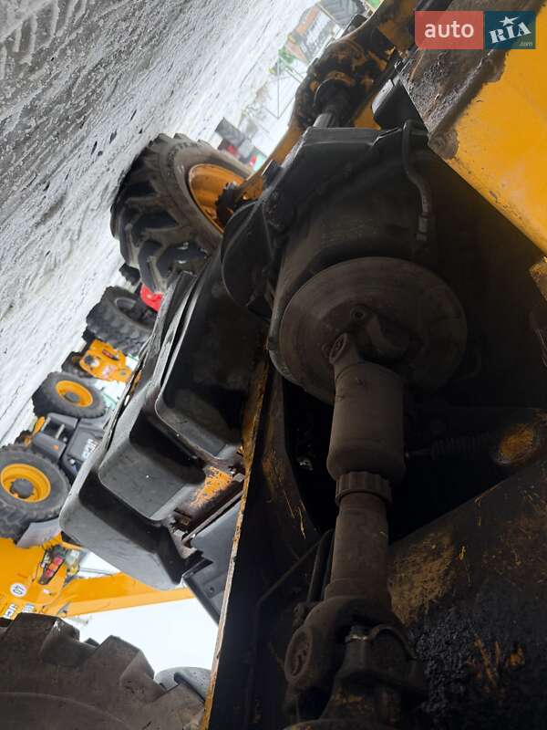Телескопический погрузчик JCB 530-70 1999 в Луцке