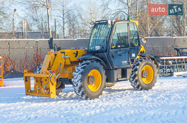 Подъемник телескопический JCB 531-70 2021 в 
