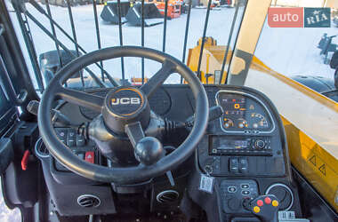 Подъемник телескопический JCB 531-70 2021 в 