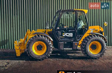 Телескопічні навантажувачі JCB 531-70 2021 в Києві