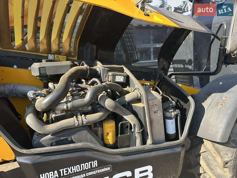 Телескопический погрузчик JCB 531-70 2015 в Житомире
