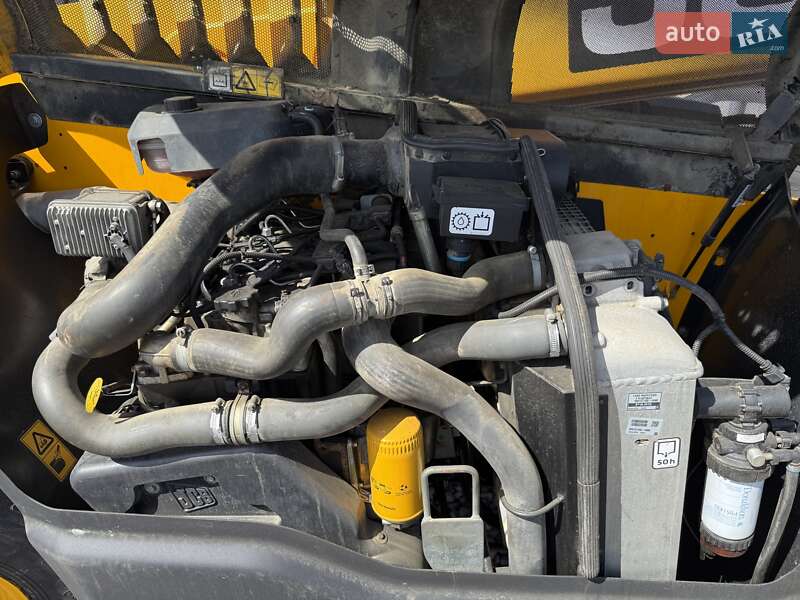 Телескопический погрузчик JCB 531-70 2015 в Луцке фото 10 Телескопический погрузчик JCB 531-70 2015 в Луцке