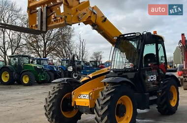 Телескопічні навантажувачі JCB 531-70 2022 в Рівному
