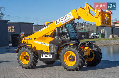 Подъемник телескопический JCB 531-70 2022 в 