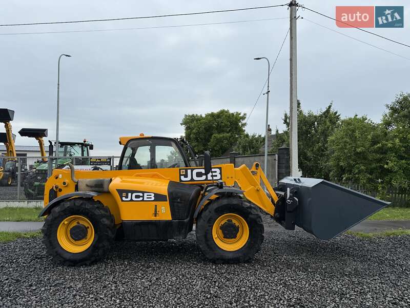 Телескопічні навантажувачі JCB 531-70 2008 в Луцьку