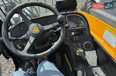 Телескопический погрузчик JCB 531-70 2016 в 