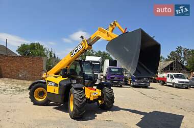 Телескопічні навантажувачі JCB 531-70 2012 в Болграді