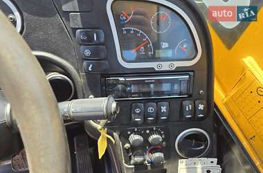Телескопический погрузчик JCB 531-70 2012 в 