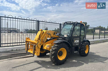 Телескопический погрузчик JCB 531-70 2018 в 