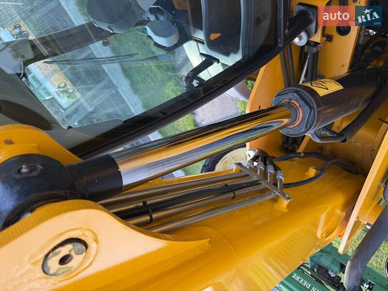 Телескопический погрузчик JCB 531-70 2011 в Луцке