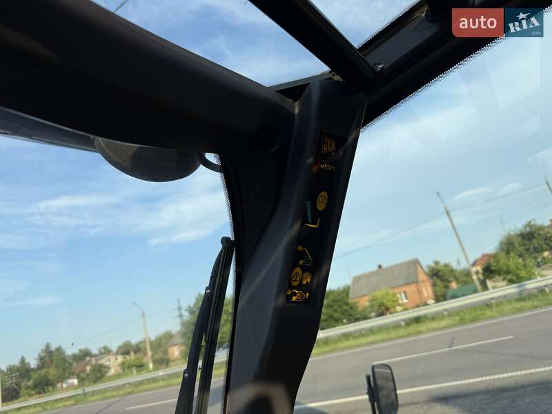 Телескопический погрузчик JCB 531-70 2011 в Луцке