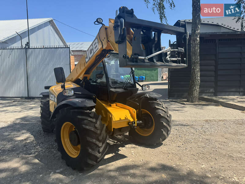 Телескопический погрузчик JCB 531-70 2011 в Теребовле фото 13 Телескопический погрузчик JCB 531-70 2011 в Теребовле