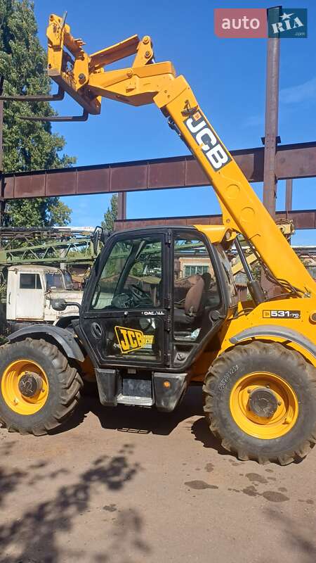 Телескопічні навантажувачі JCB 531-70 2012 в Чернігові