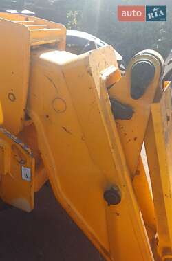Телескопічні навантажувачі JCB 531-70 2012 в 