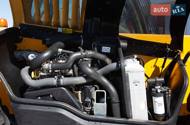 Подъемник телескопический JCB 531-70 2017 в 