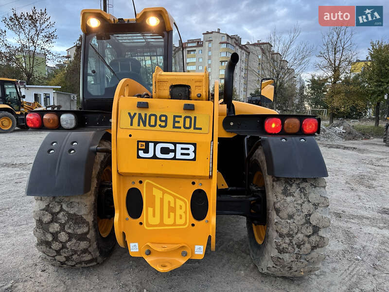 Телескопічні навантажувачі JCB 531-70 2009 в Львові