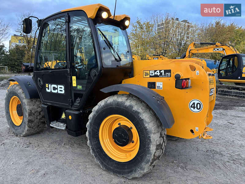 Телескопічні навантажувачі JCB 531-70 2009 в Львові