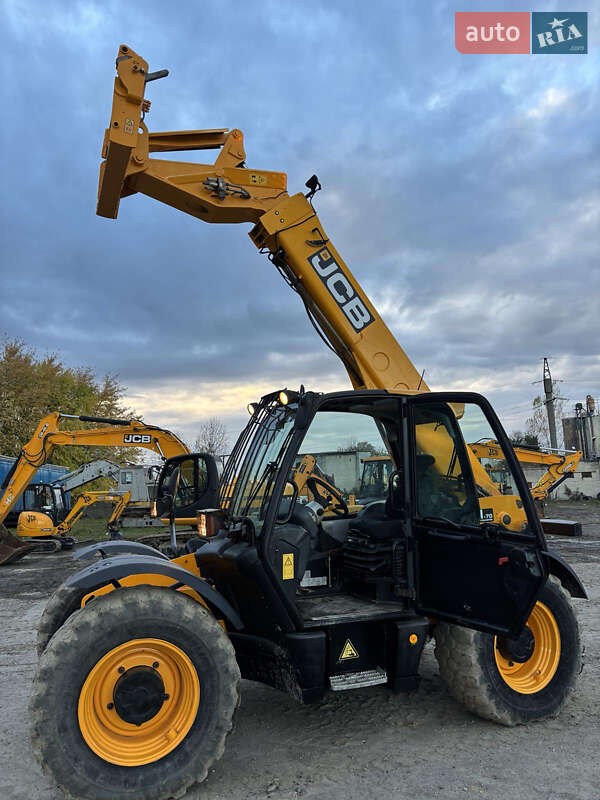 Телескопічні навантажувачі JCB 531-70 2009 в Львові