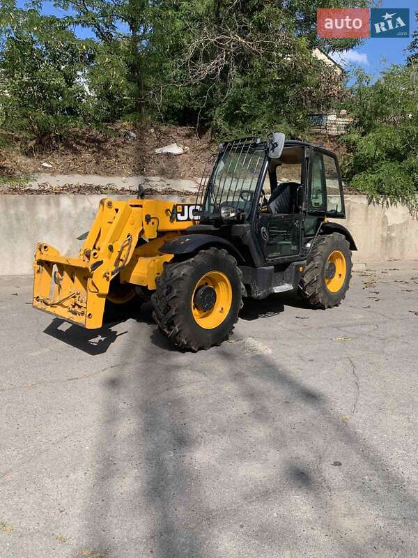 Телескопический погрузчик JCB 531-70 2012 в Измаиле