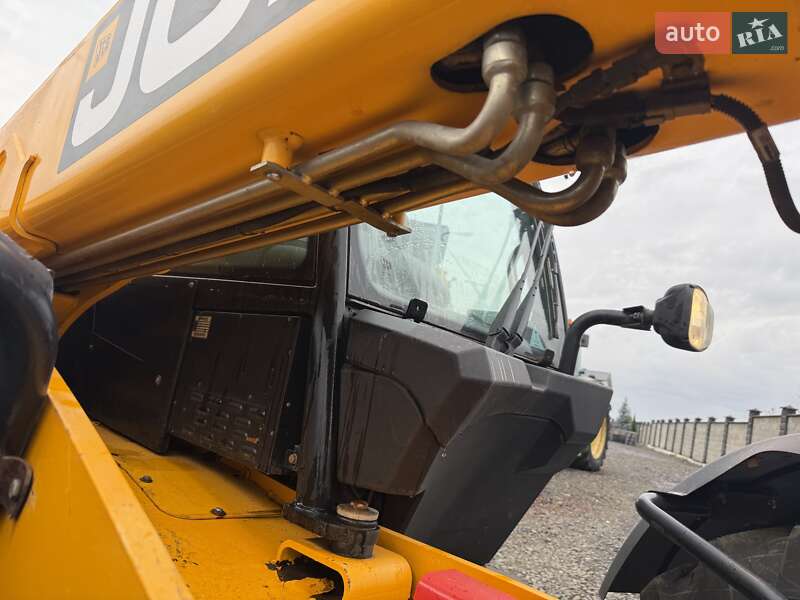 Телескопічні навантажувачі JCB 531-70 2015 в Луцьку