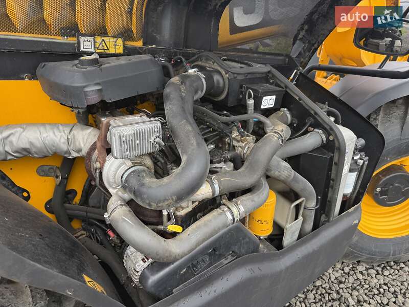 Телескопічні навантажувачі JCB 531-70 2015 в Луцьку