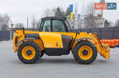 Подъемник телескопический JCB 531-70 2011 в Житомире