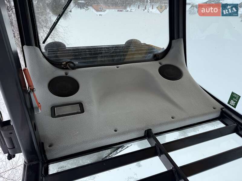 Телескопический погрузчик JCB 531-70 2010 в Луцке