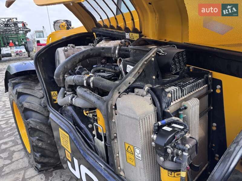 Телескопический погрузчик JCB 531-70 2022 в Ровно