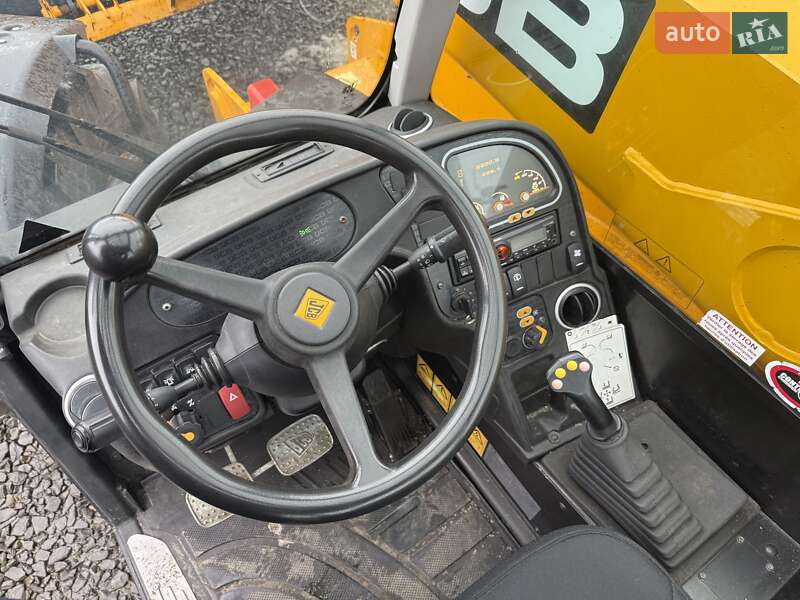 Телескопический погрузчик JCB 531-70 2015 в Луцке