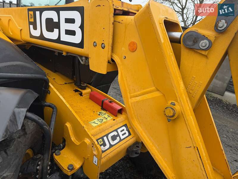 Телескопический погрузчик JCB 531-70 2015 в Луцке