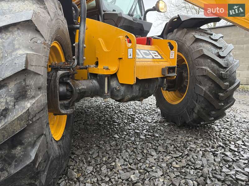 Телескопический погрузчик JCB 531-70 2015 в Луцке