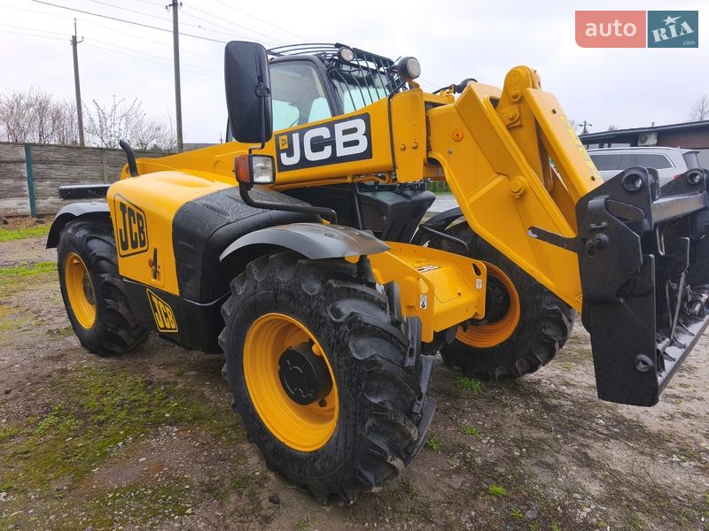 Телескопічні навантажувачі JCB 531-70 2008 в Бучачі