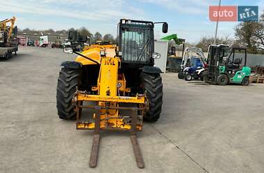 Телескопический погрузчик JCB 532-70 2020 в 