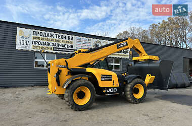 Телескопический погрузчик JCB 533-105 2009 в Черняхове