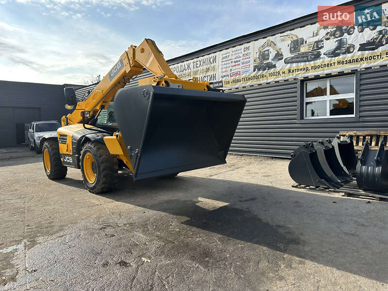 Телескопический погрузчик JCB 533-105 2009 в Черняхове фото 7 Телескопический погрузчик JCB 533-105 2009 в Черняхове